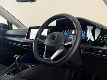 Used Volkswagen Golf 2020 for sale - 79633101: Photo