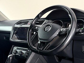 Used Volkswagen Tiguan 2018 for sale - 79497321: Photo