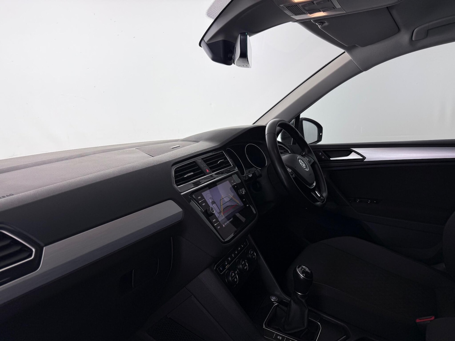 Used Volkswagen Tiguan 2019 for sale - 76468216: Photo 17