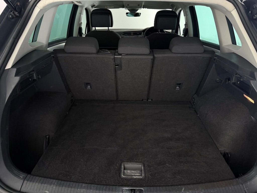 Used Volkswagen Tiguan 2019 for sale - 76417250: Photo 13