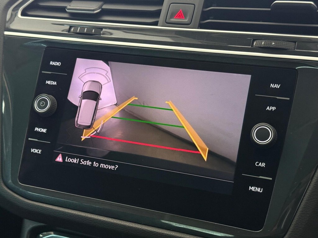 Used Volkswagen Tiguan 2019 for sale - 76417250: Photo 38