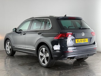 Used Volkswagen Tiguan 2019 for sale - 76417250: Photo