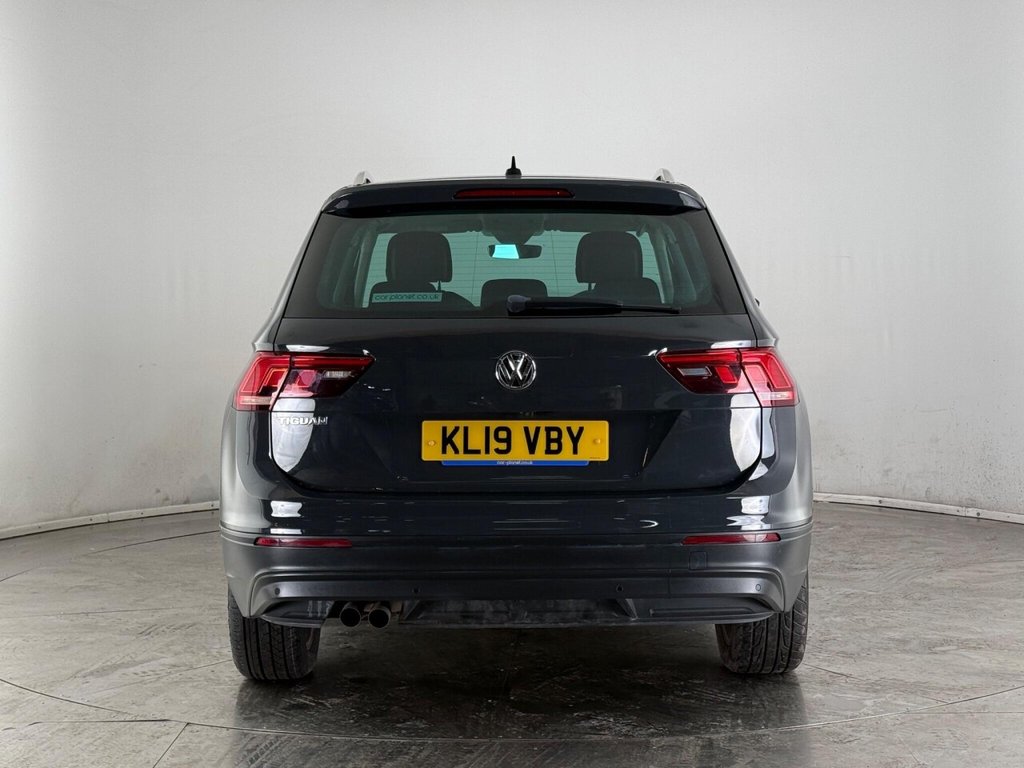 Used Volkswagen Tiguan 2019 for sale - 76417250: Photo 9