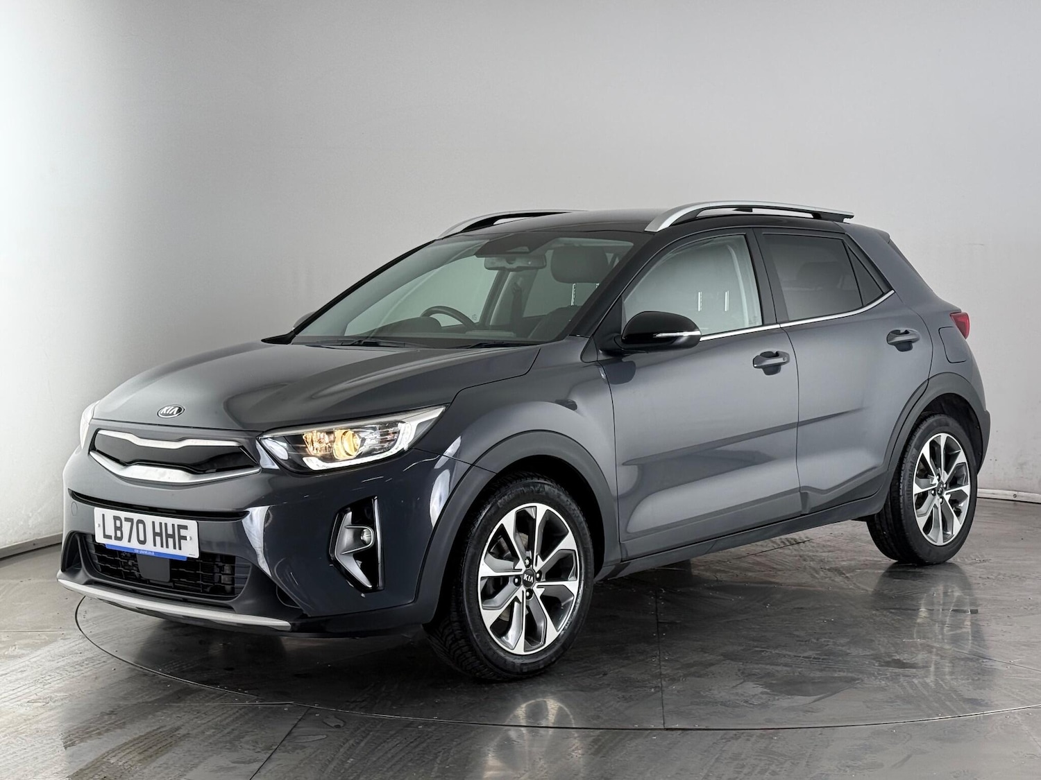 Used Kia Stonic 2020 for sale - 76645625: Photo 3