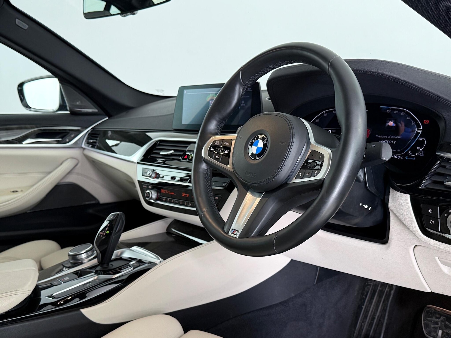 Used BMW 5 Series 2019 for sale - 76468308: Photo 14