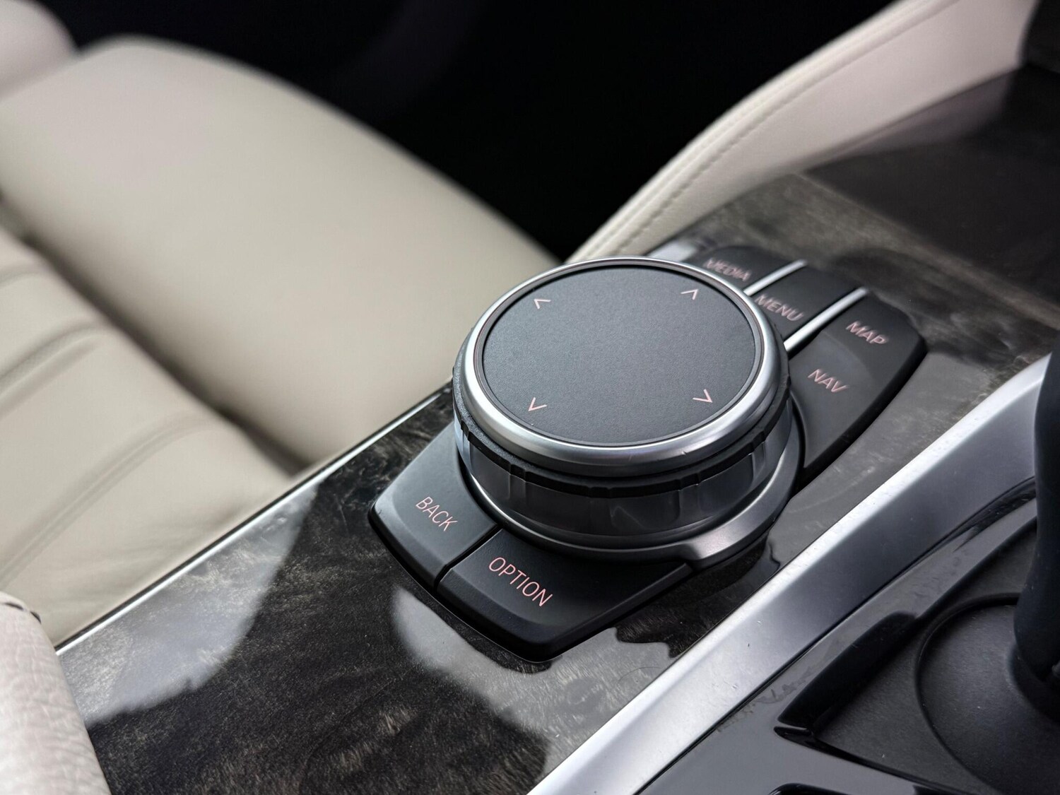 Used BMW 5 Series 2019 for sale - 76468308: Photo 47