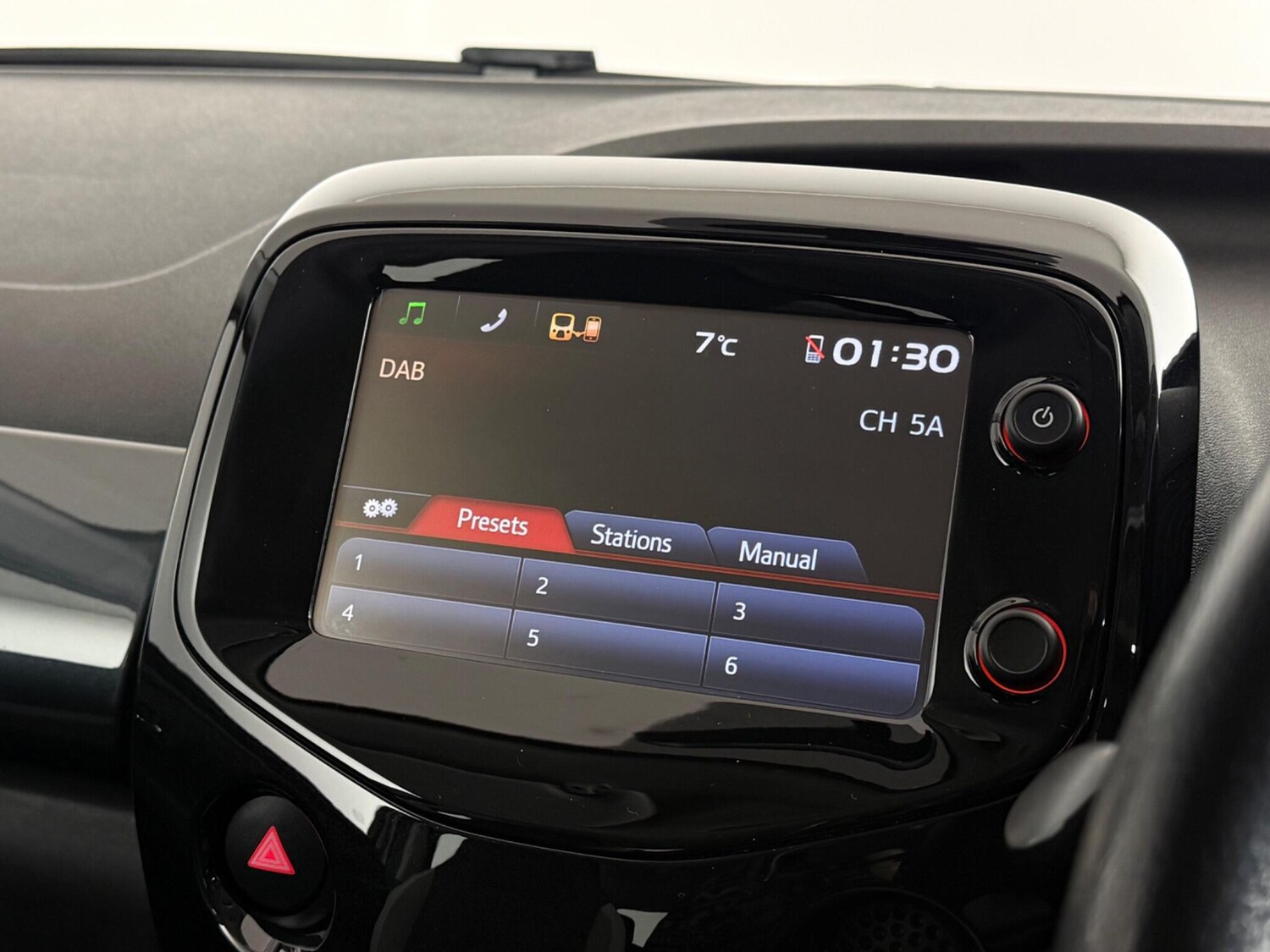 Used Toyota AYGO 2018 for sale - 77497598: Photo 24