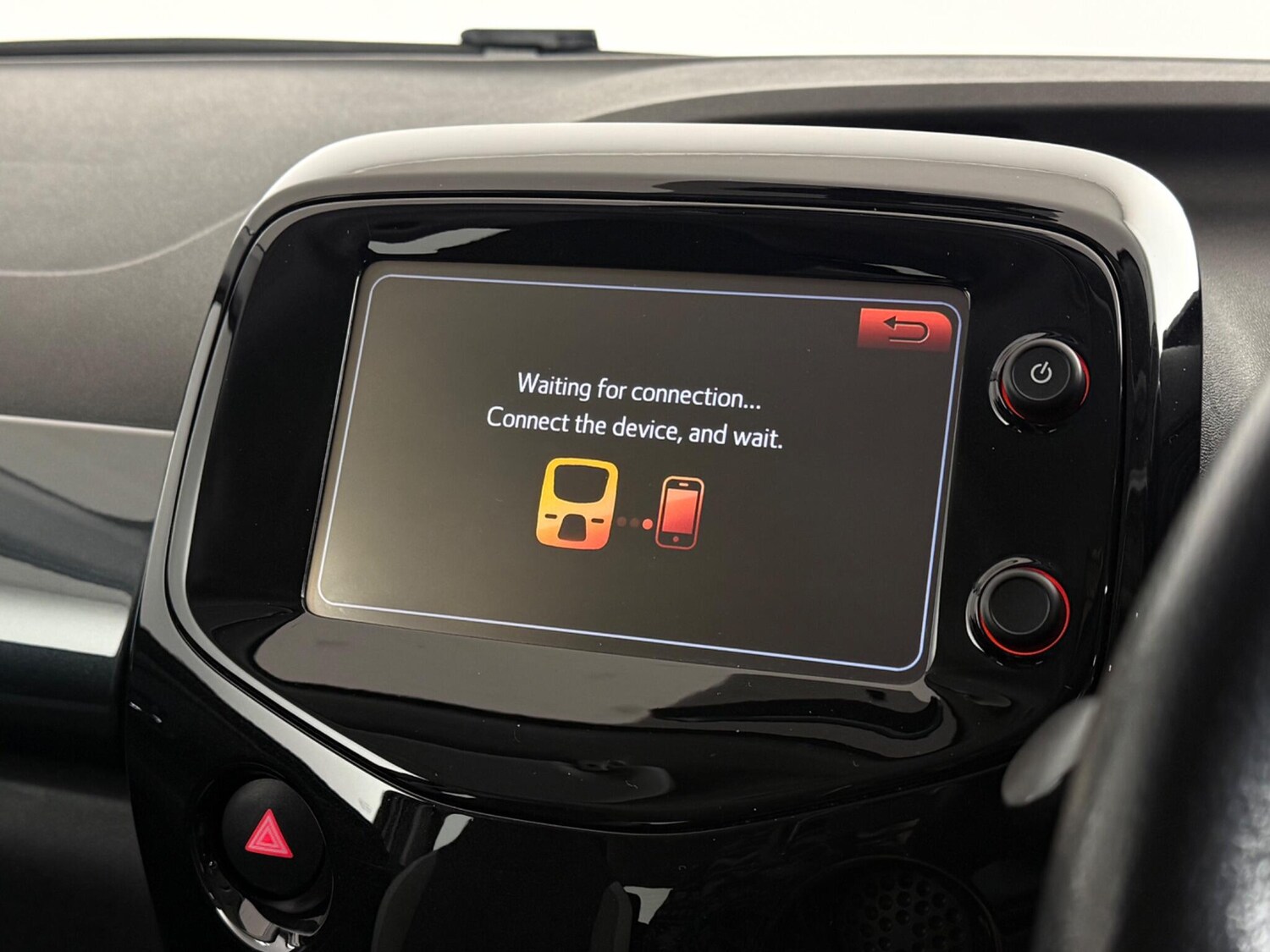 Used Toyota AYGO 2018 for sale - 77497598: Photo 27