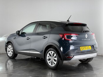 Used Renault Captur 2020 for sale - 77221859: Photo