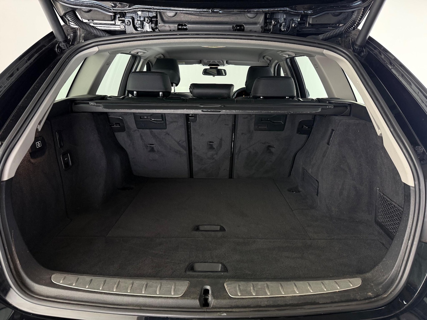 Used BMW 3 Series 2019 for sale - 76468331: Photo 11