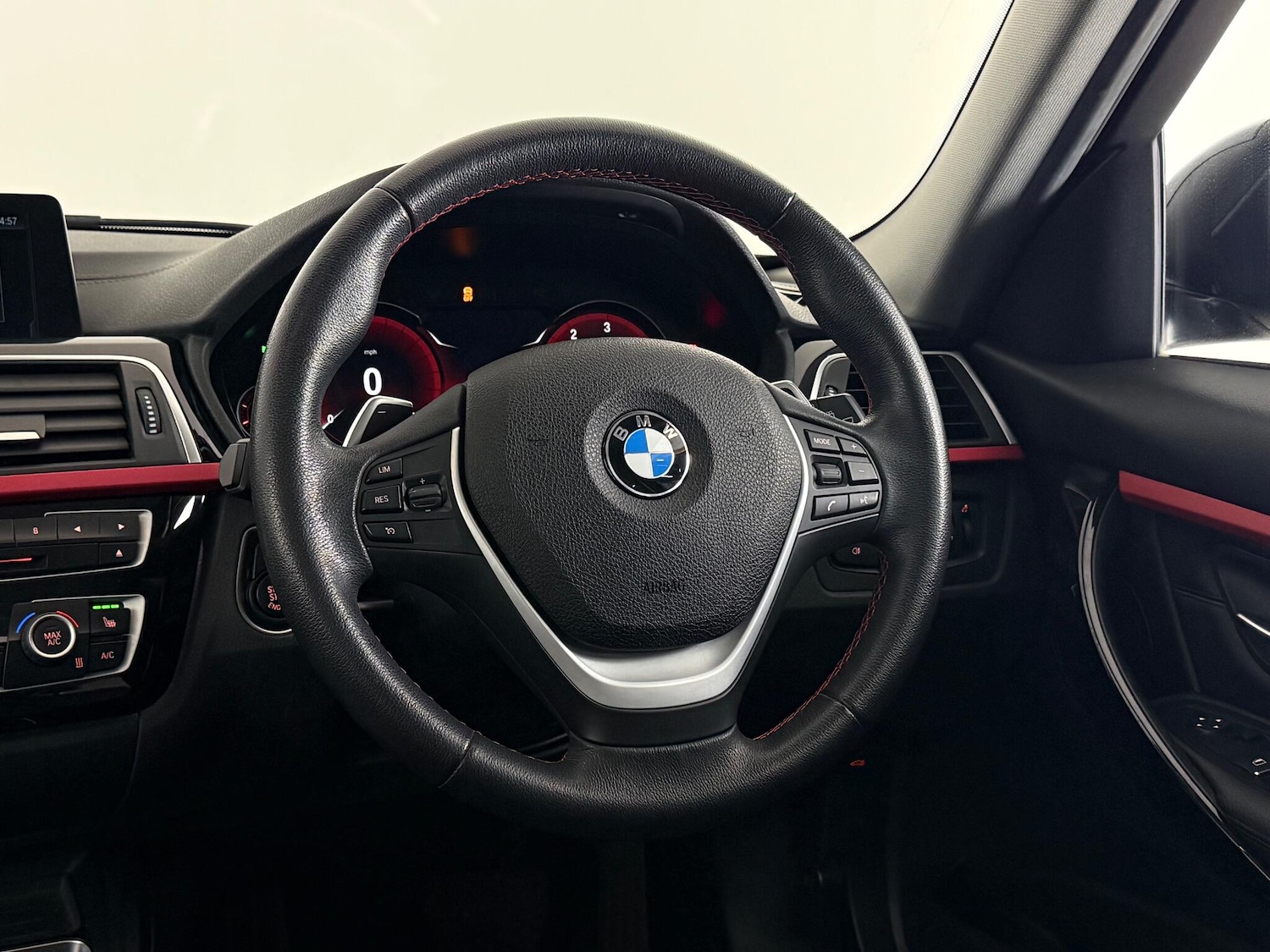 Used BMW 3 Series 2019 for sale - 76468331: Photo 26