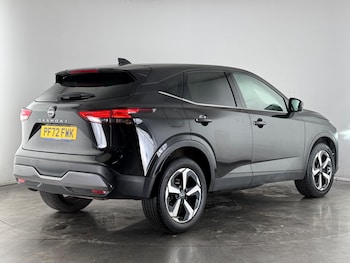 Used Nissan Qashqai 2022 for sale - 77332082: Photo