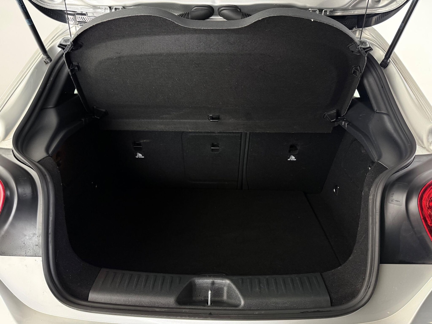 Used Mercedes-Benz A-Class 2017 for sale - 77246367: Photo 9