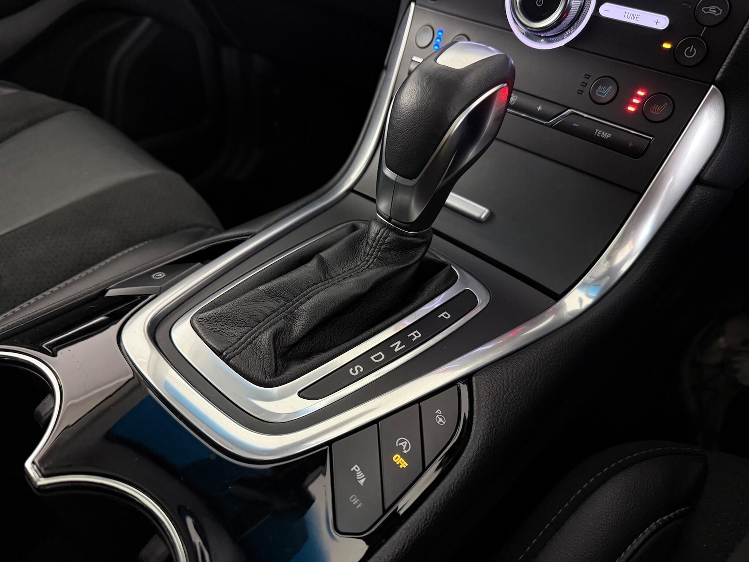 Used Ford Edge 2017 for sale - 77259608: Photo 38