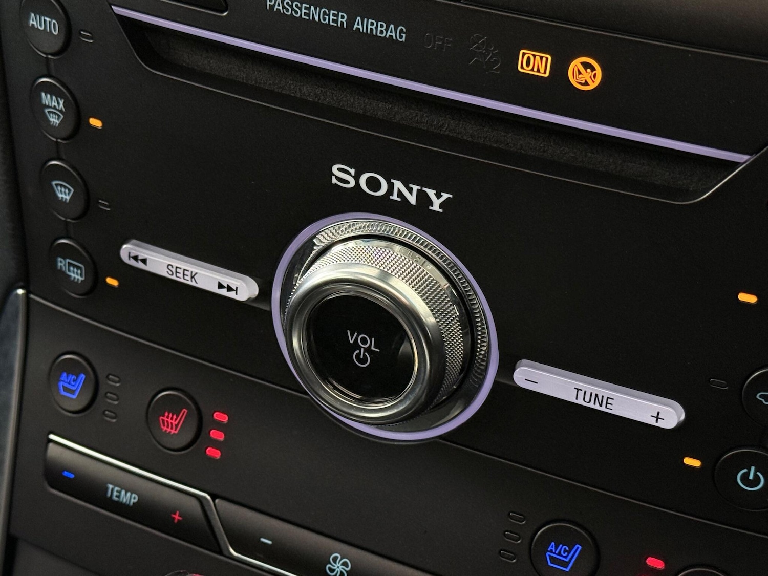 Used Ford Edge 2017 for sale - 77259608: Photo 41