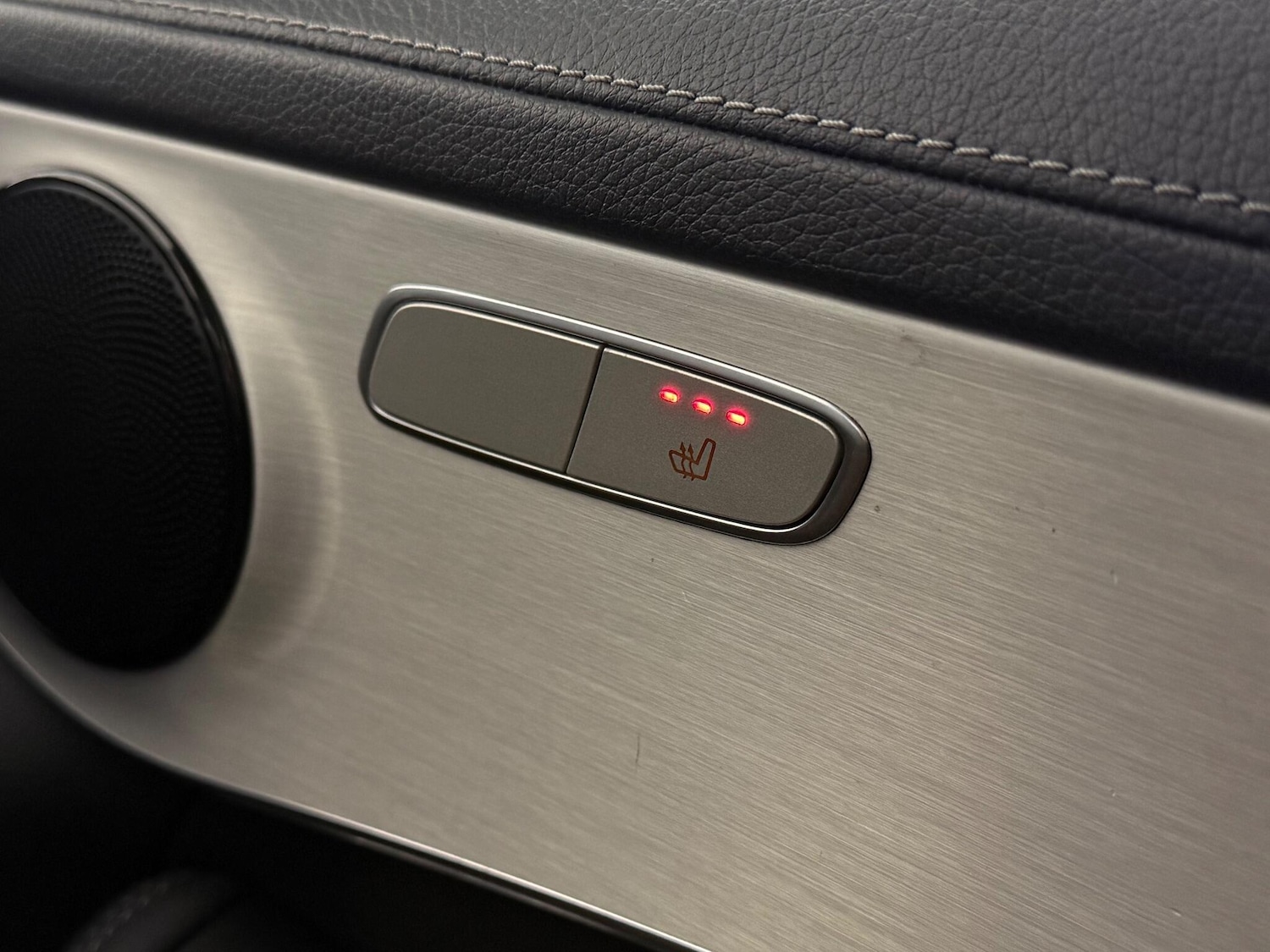 Used Mercedes-Benz GLC 2022 for sale - 77243001: Photo 14