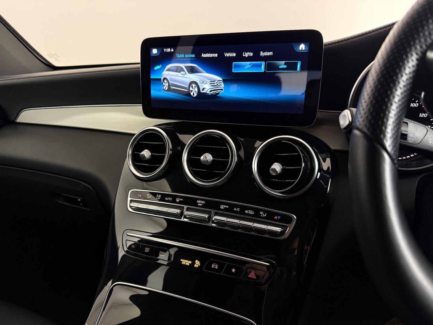 Used Mercedes-Benz GLC 2022 for sale - 77243001: Photo 30