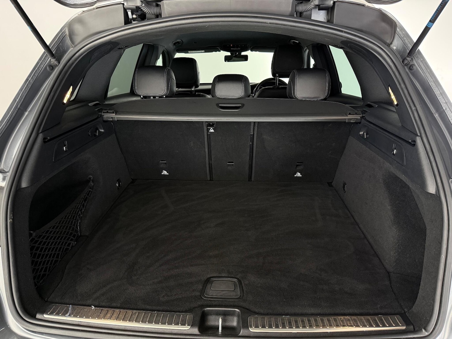 Used Mercedes-Benz GLC 2022 for sale - 77243001: Photo 9