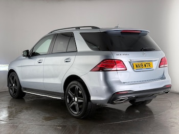 Used Mercedes-Benz GLE 2018 for sale - 77738826: Photo