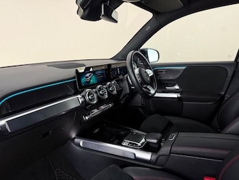 Used Mercedes-Benz GLB 2020 for sale - 79453912: Photo