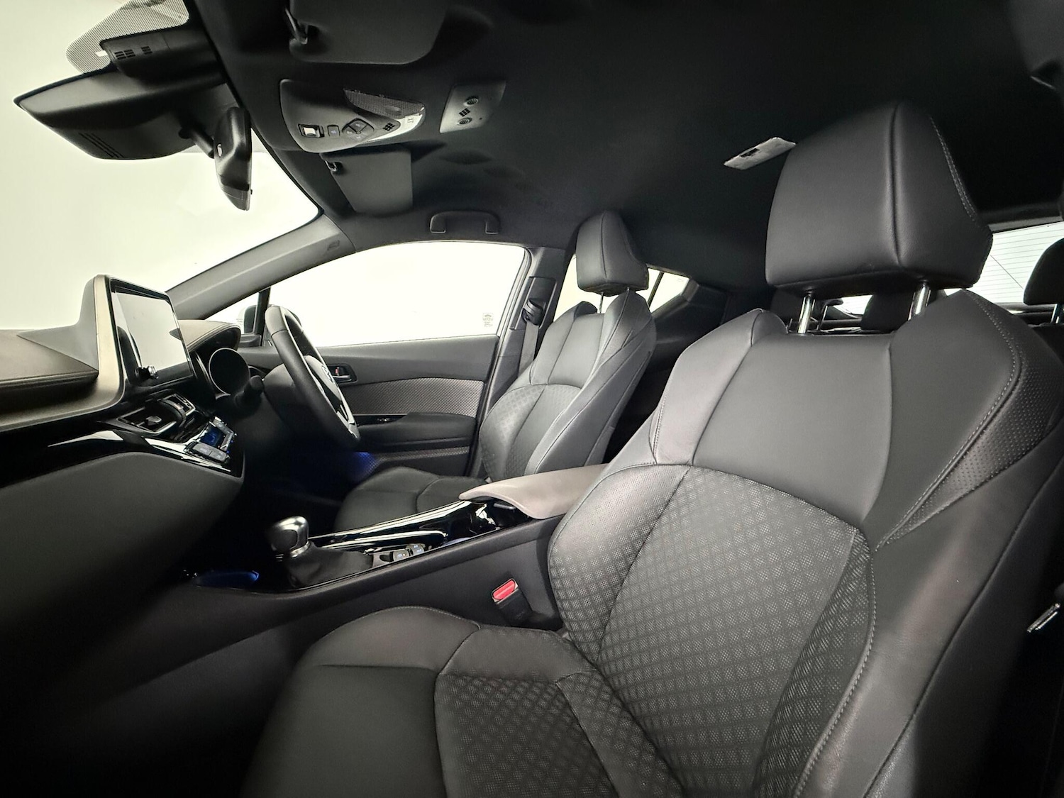 Used Toyota C-HR 2023 for sale - 77222072: Photo 10