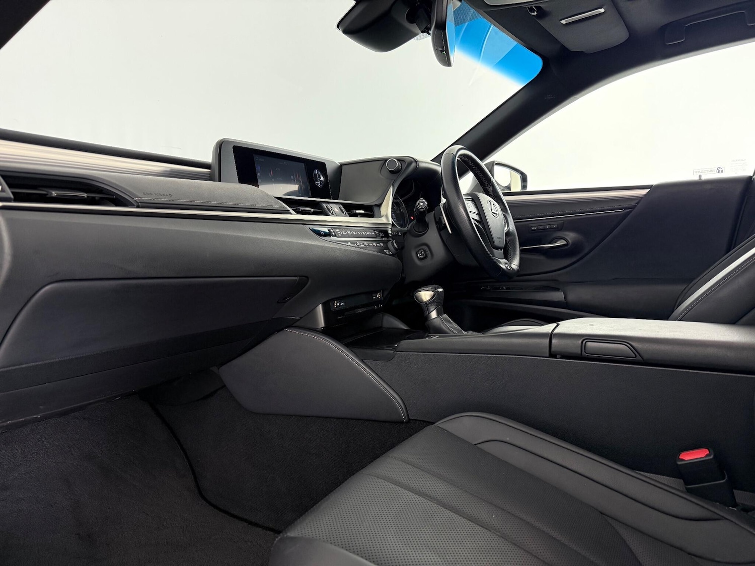 Used Lexus ES 2020 for sale - 76952368: Photo 18