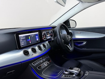 Used Mercedes-Benz E Class 2020 for sale - 78947671: Photo