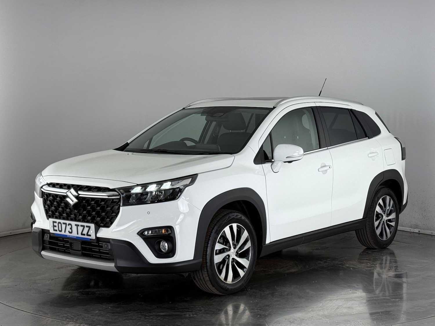 Used Suzuki SX4 S-Cross 2023 for sale - 77244142: Photo 2