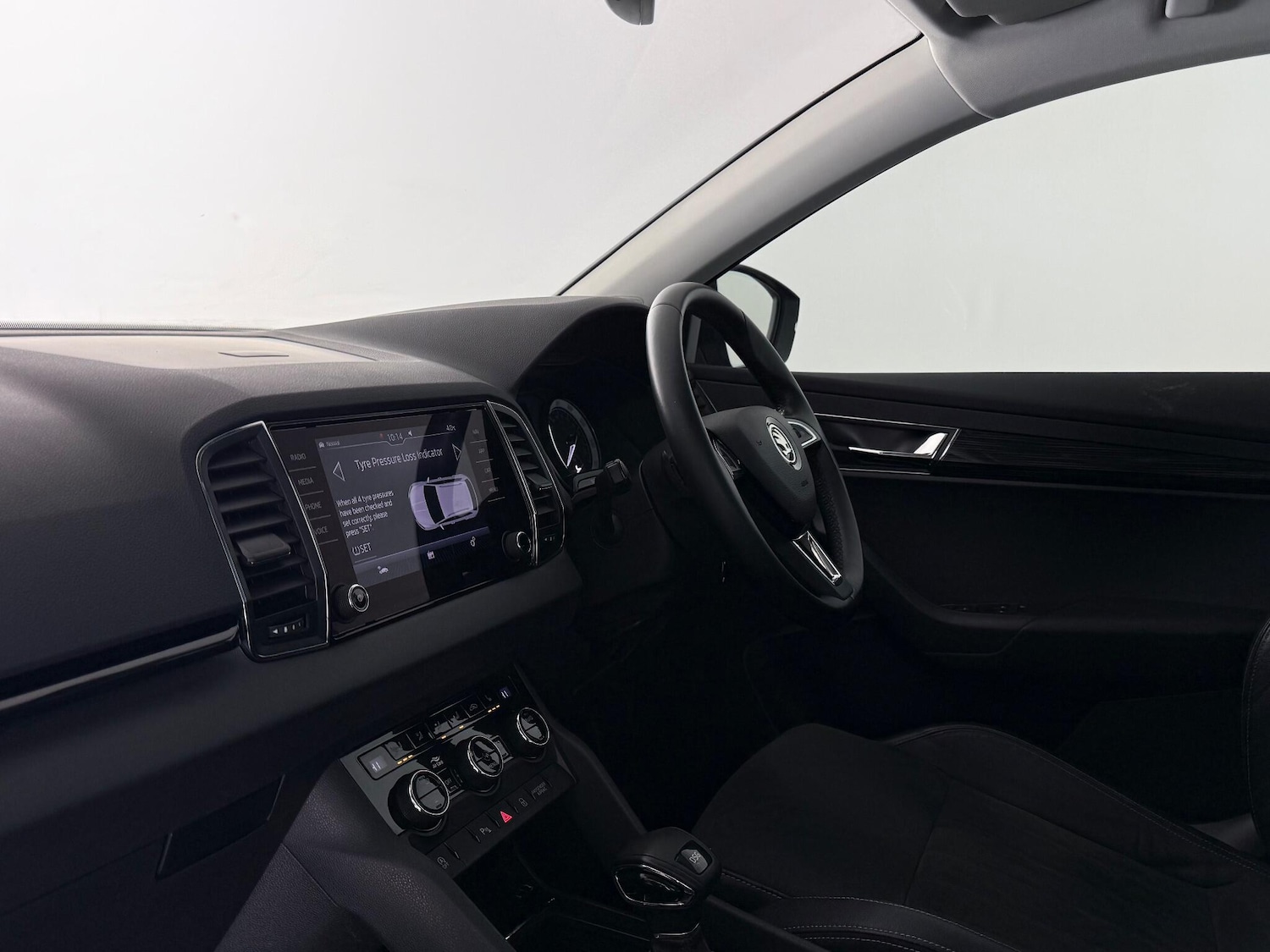 Used Skoda Karoq 2020 for sale - 77180924: Photo 13