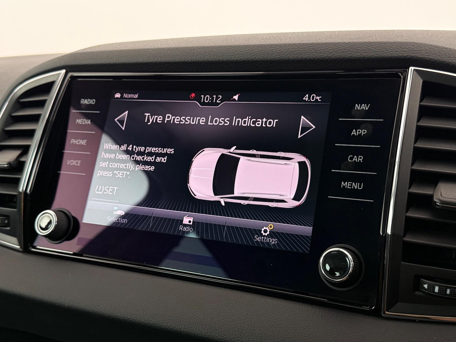 Used Skoda Karoq 2020 for sale - 77180924: Photo 23