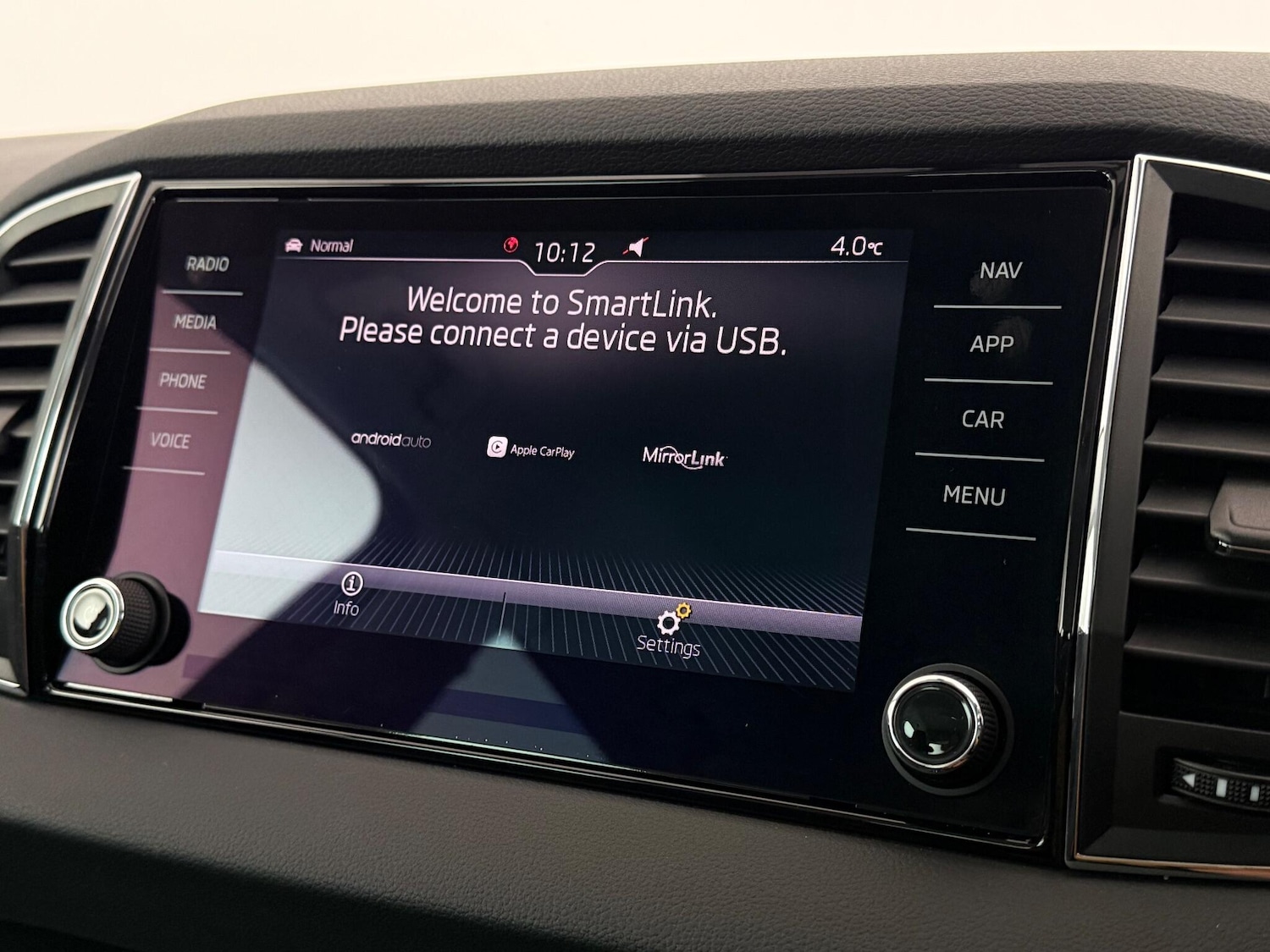 Used Skoda Karoq 2020 for sale - 77180924: Photo 27