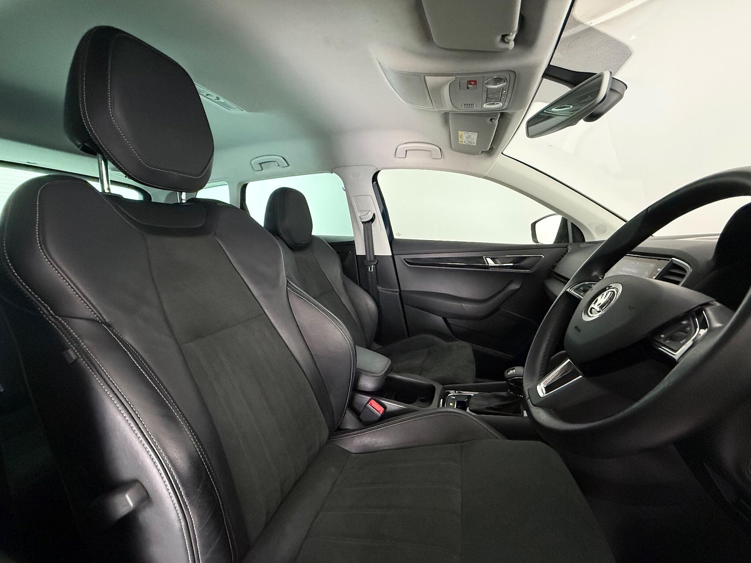 Used Skoda Karoq 2020 for sale - 77180924: Photo 9