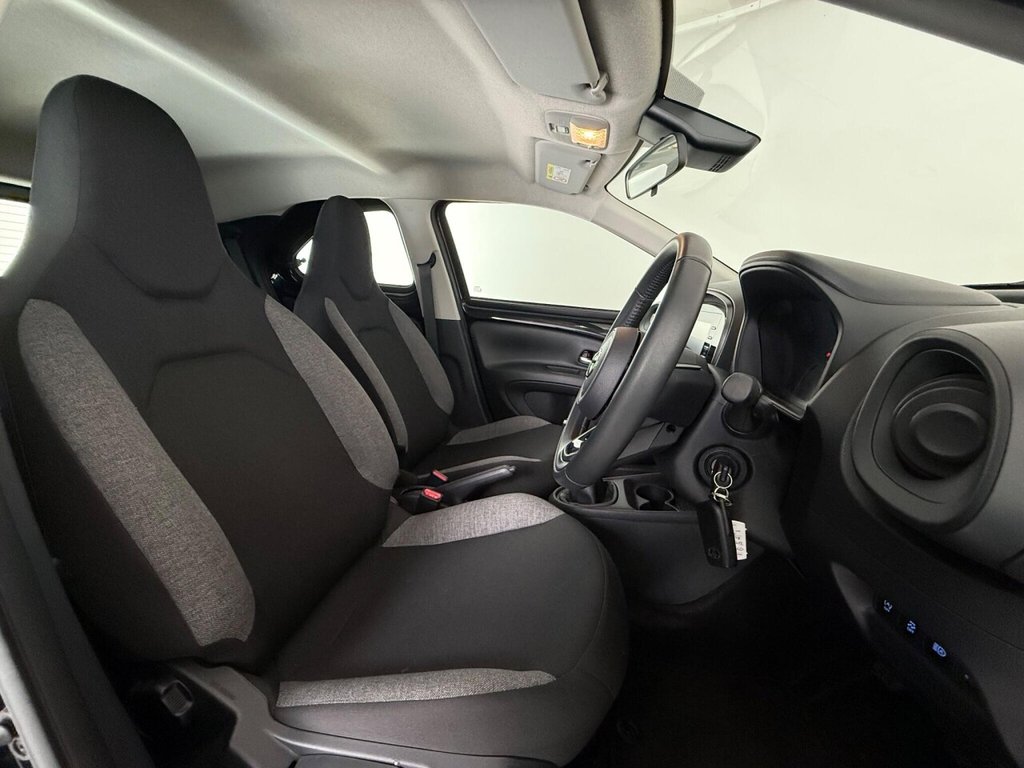 Used Toyota Aygo X 2023 for sale - 76389878: Photo 15