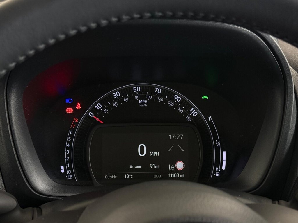 Used Toyota Aygo X 2023 for sale - 76389878: Photo 26