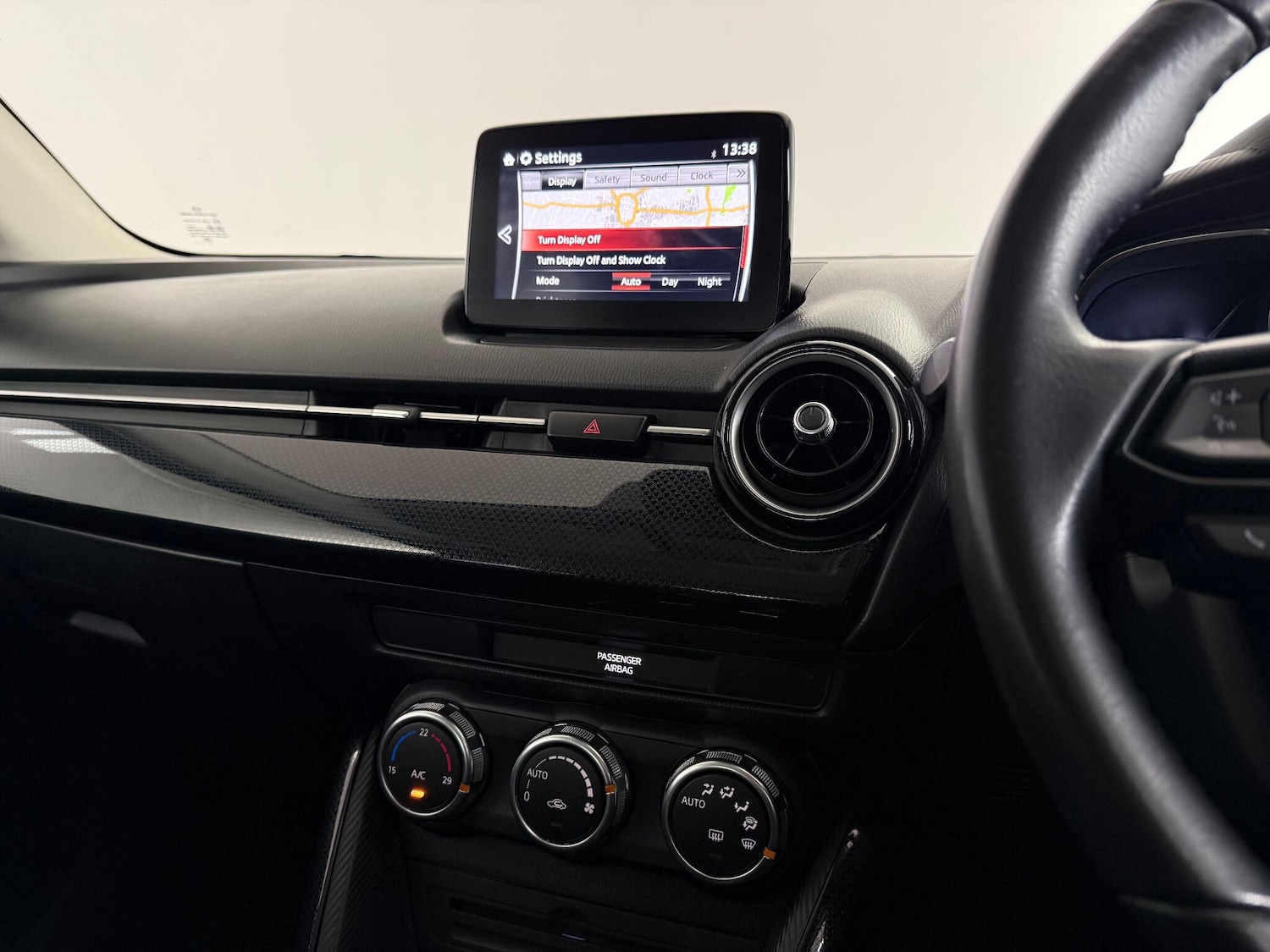 Used Mazda Mazda2 2017 for sale - 77221635: Photo 30