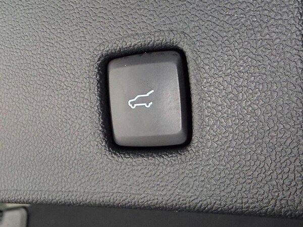 Used Ford Kuga 2023 for sale - 76223430: Photo 12