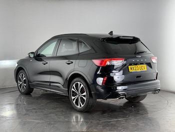 Used Ford Kuga 2023 for sale - 76223430: Photo 4