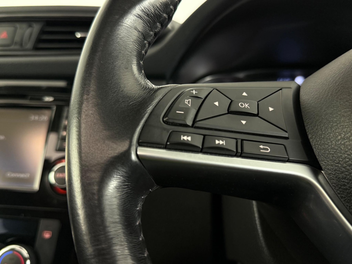 Used Nissan X-Trail 2019 for sale - 76484895: Photo 27