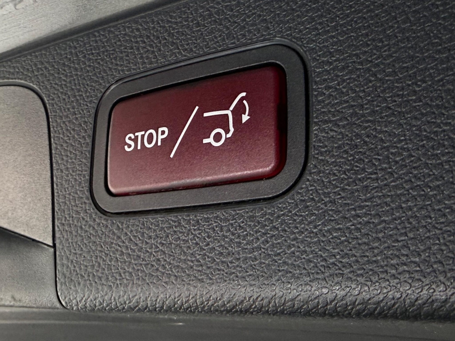 Used Mercedes-Benz GLC 2019 for sale - 76522361: Photo 12