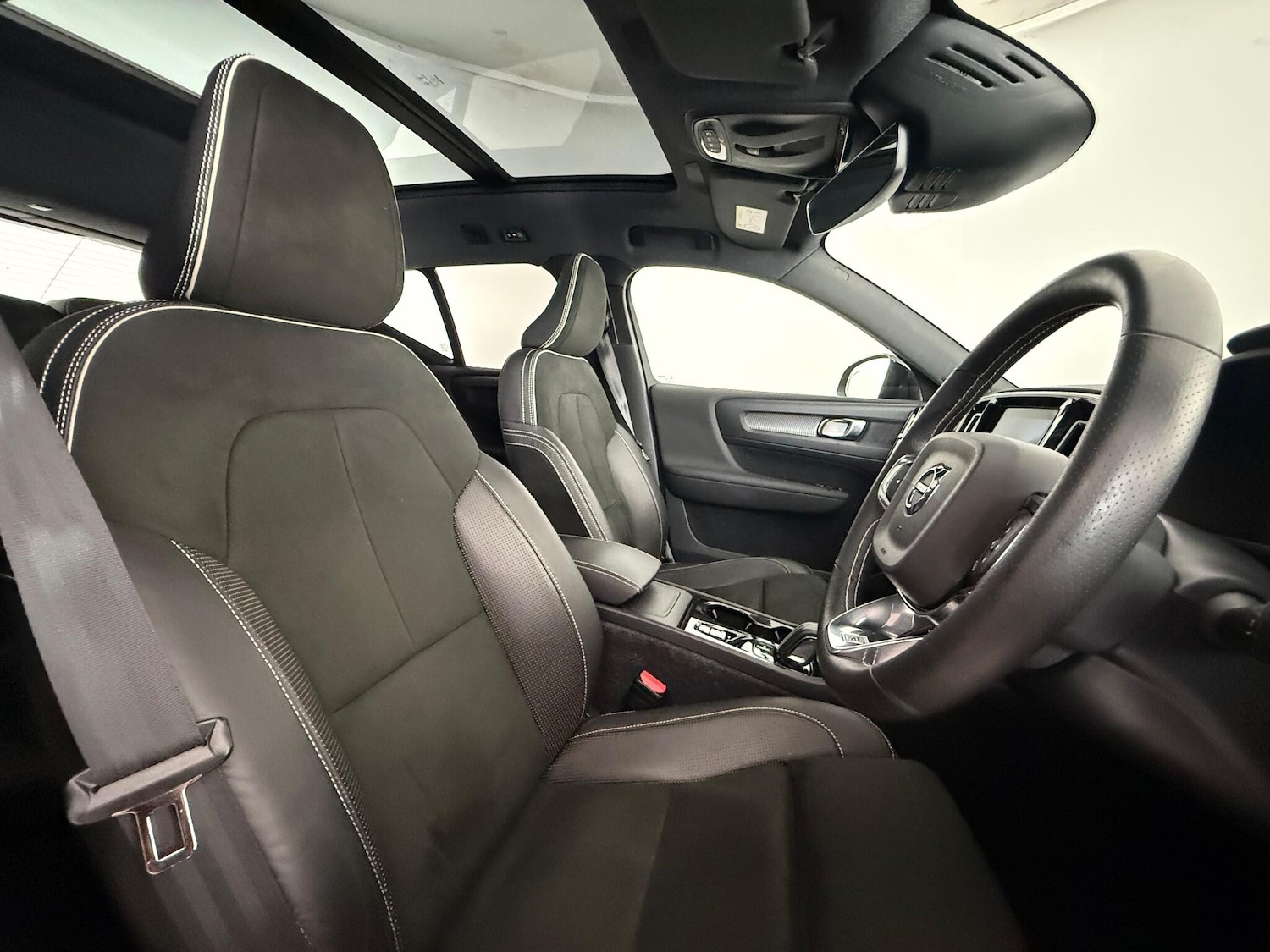 Used Volvo XC40 2018 for sale - 76468519: Photo 15