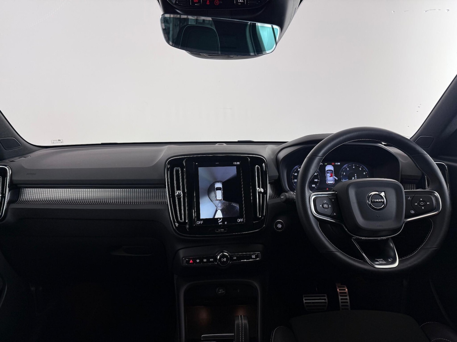 Used Volvo XC40 2018 for sale - 76468519: Photo 20