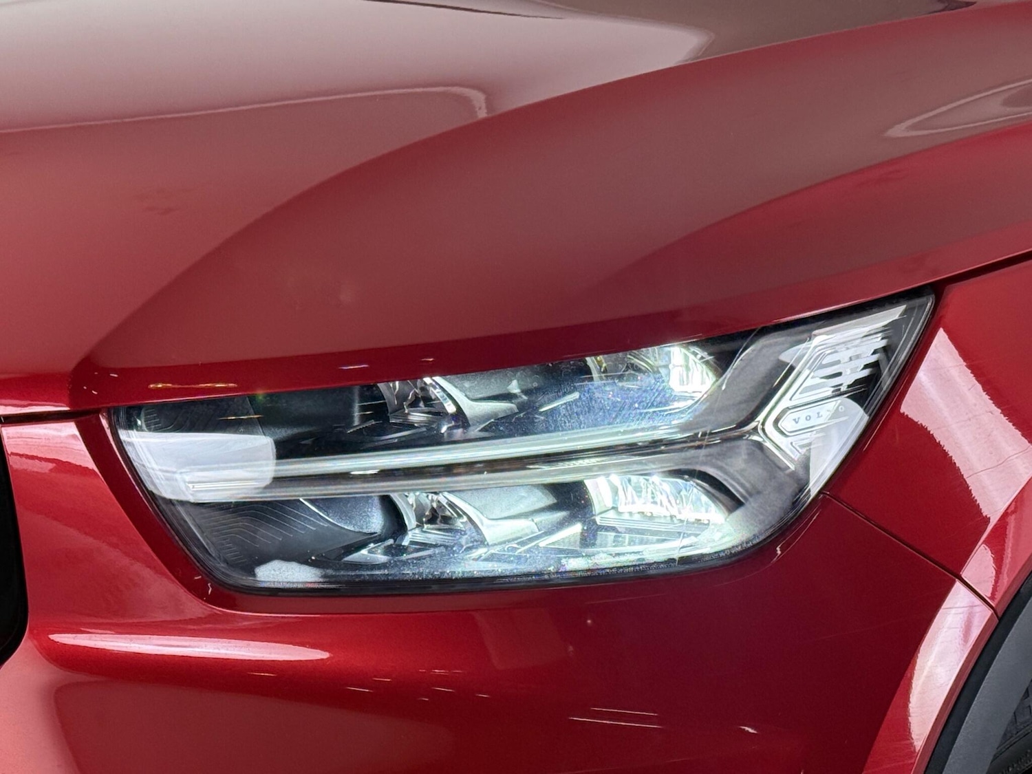 Used Volvo XC40 2018 for sale - 76468519: Photo 8