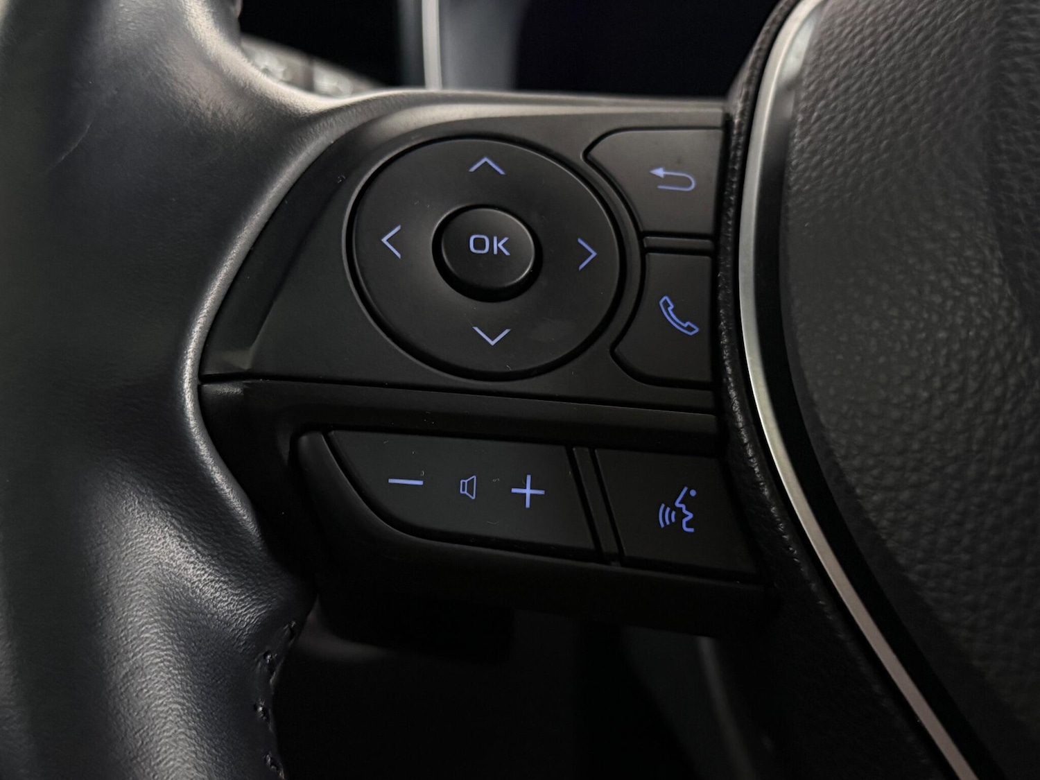 Used Toyota Corolla 2020 for sale - 77259813: Photo 17