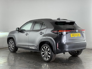 Used Toyota Yaris Cross 2023 for sale - 75777169: Photo