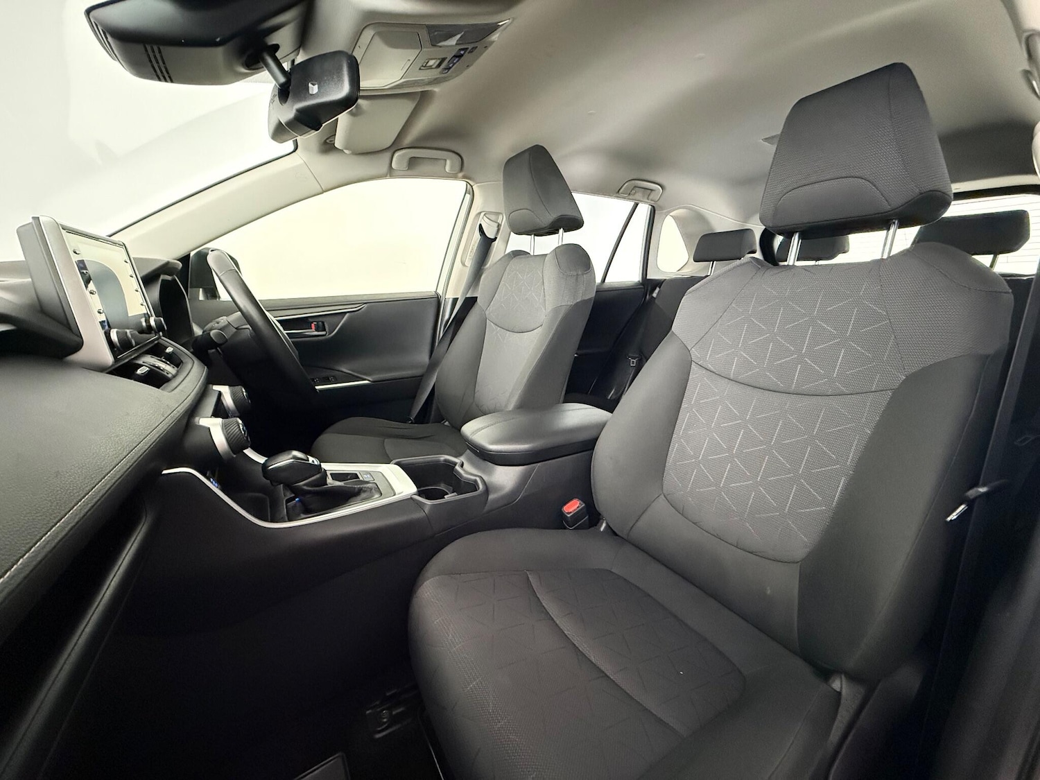 Used Toyota RAV4 2022 for sale - 77246732: Photo 12