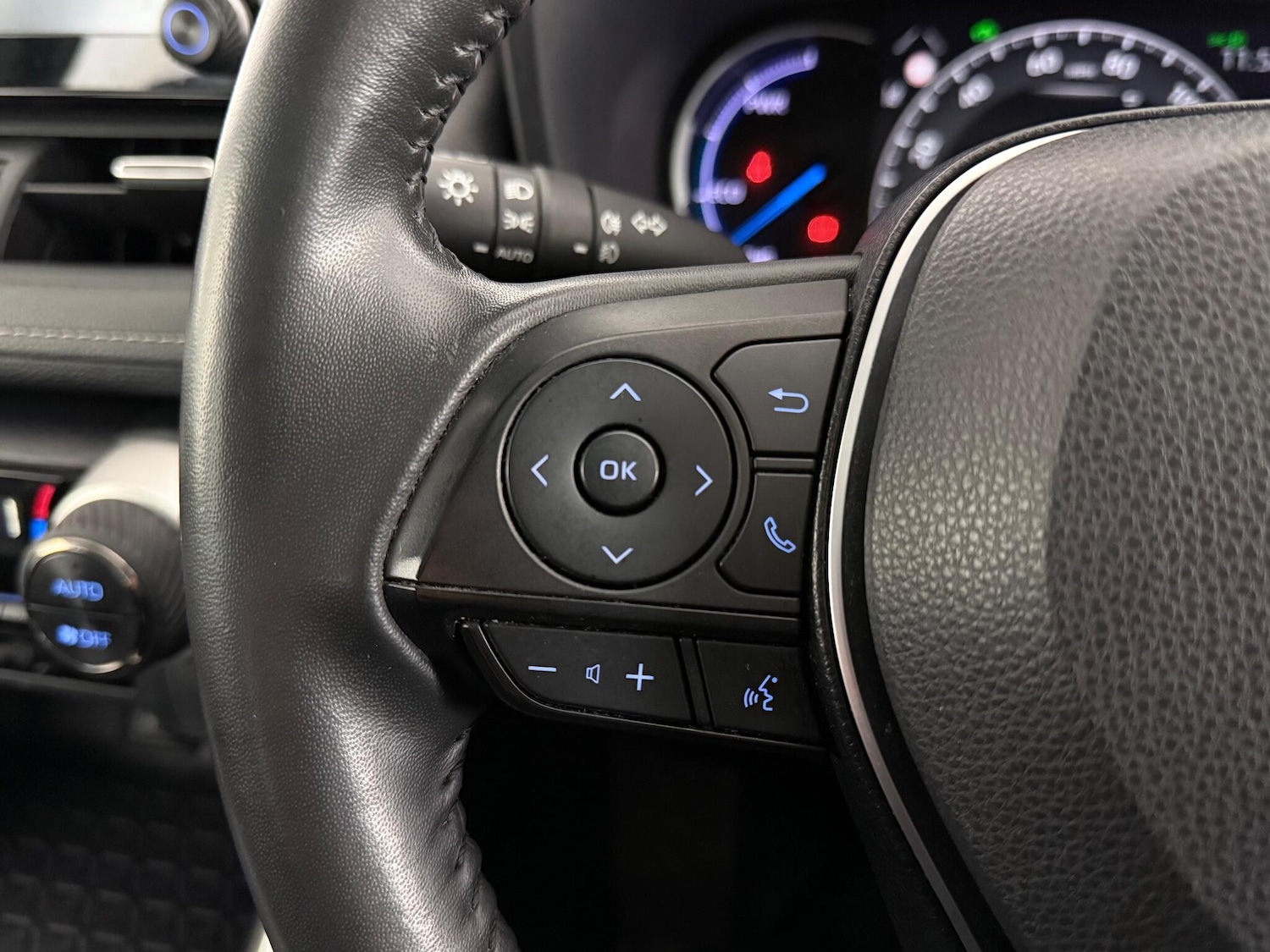 Used Toyota RAV4 2022 for sale - 77246732: Photo 20