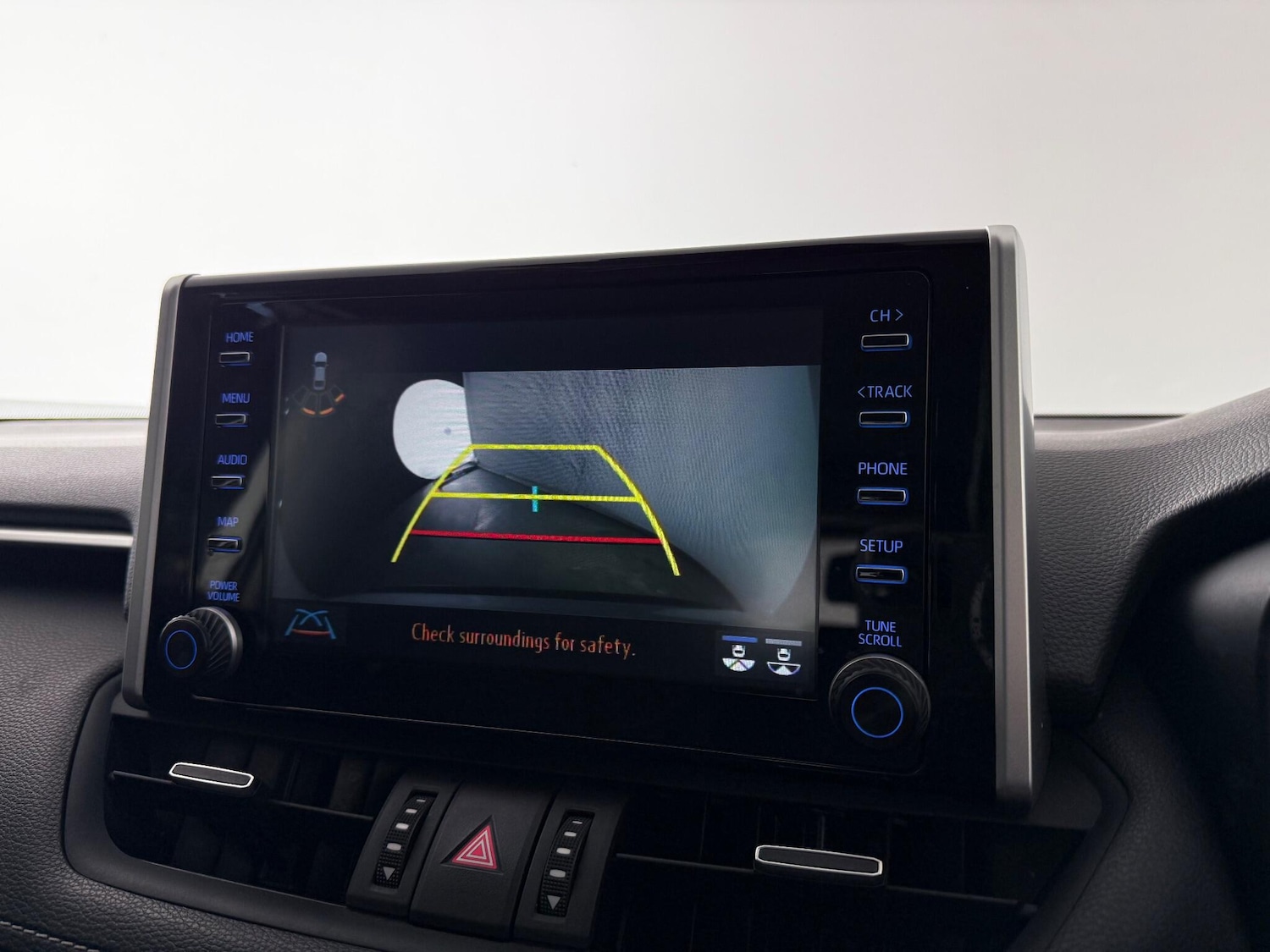 Used Toyota RAV4 2022 for sale - 77246732: Photo 28