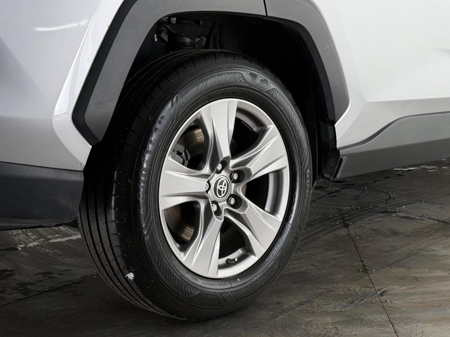 Used Toyota RAV4 2022 for sale - 77246732: Photo 9