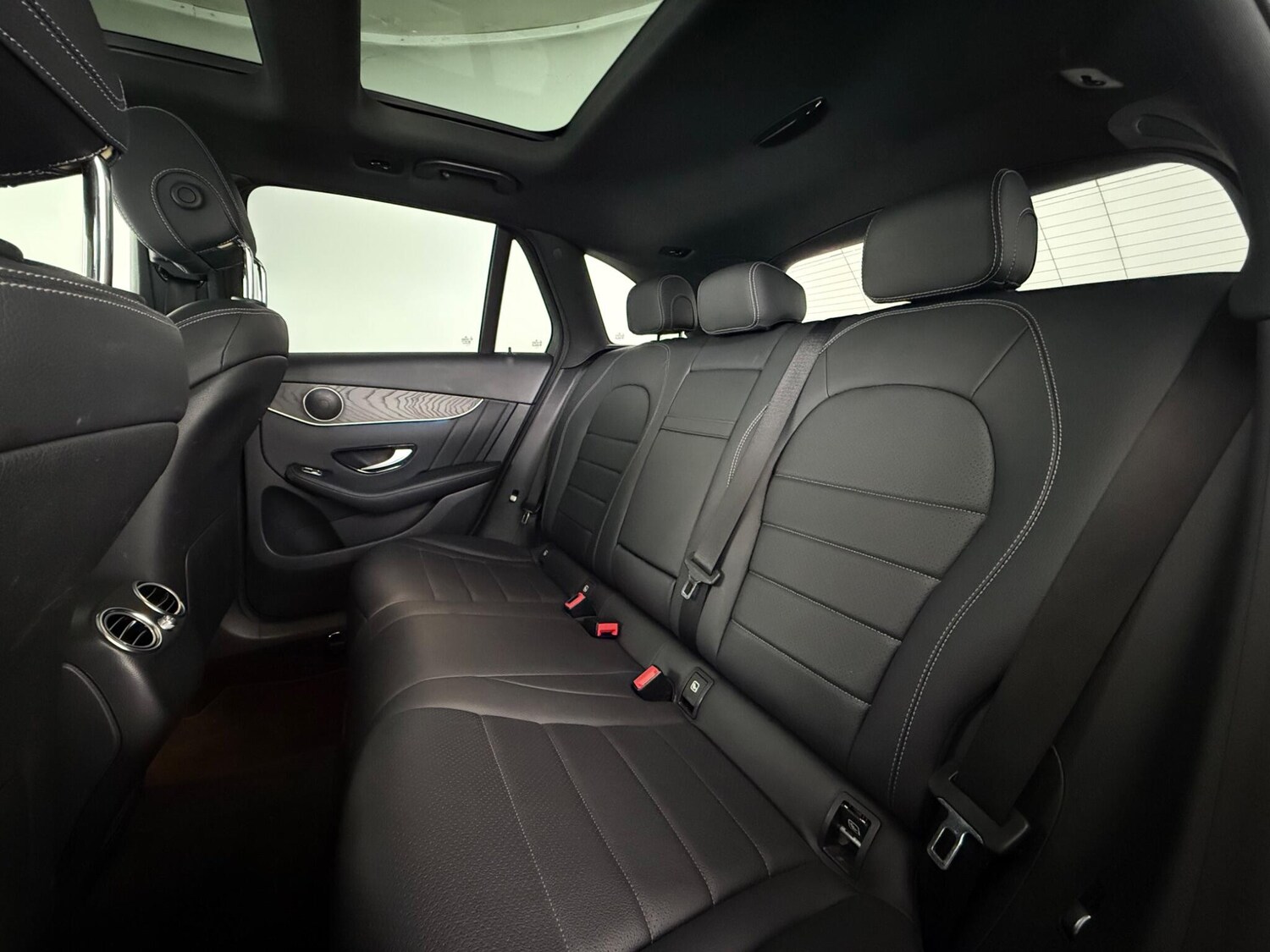 Used Mercedes-Benz GLC 2018 for sale - 77701823: Photo 15