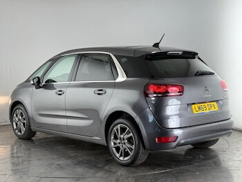 Used Citroen C4 2019 for sale - 75901958: Photo